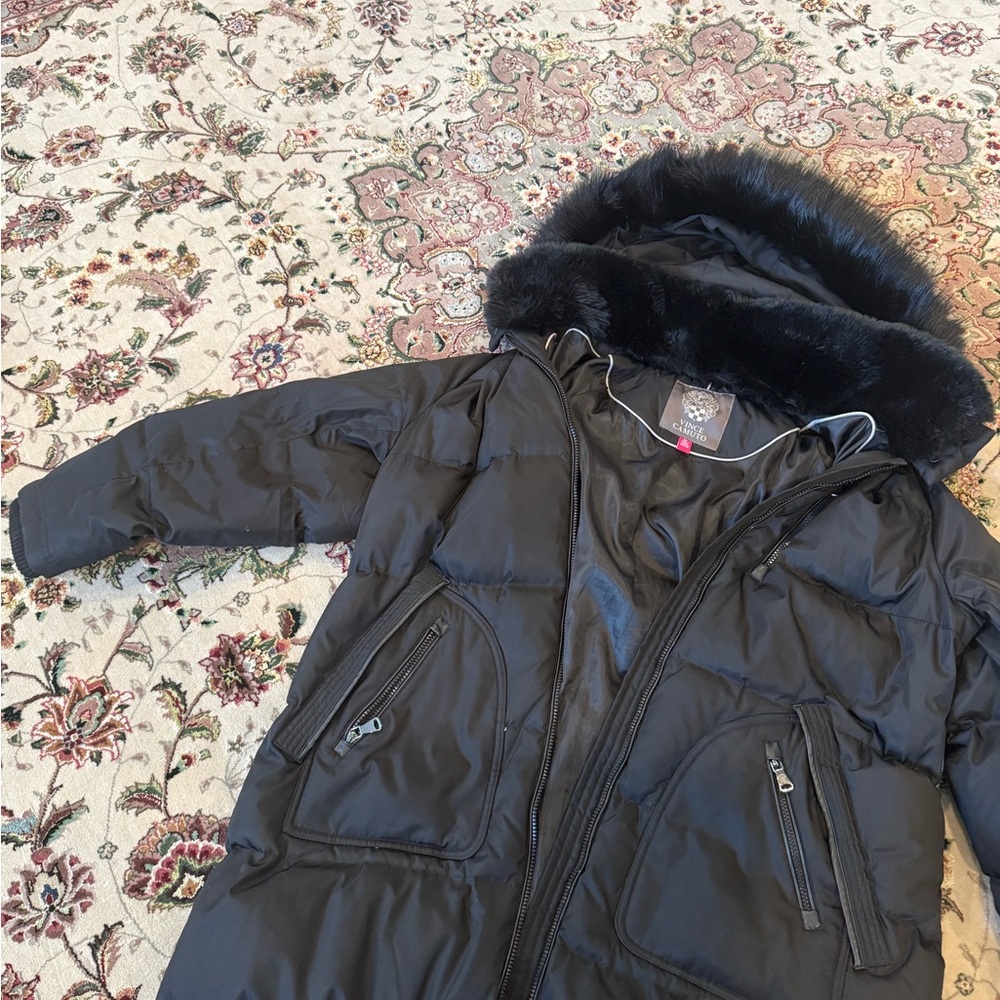 VInce Camuto Plus Black Puffer Jacket with Faux Fur Hood host pick - Picture 4 of 13